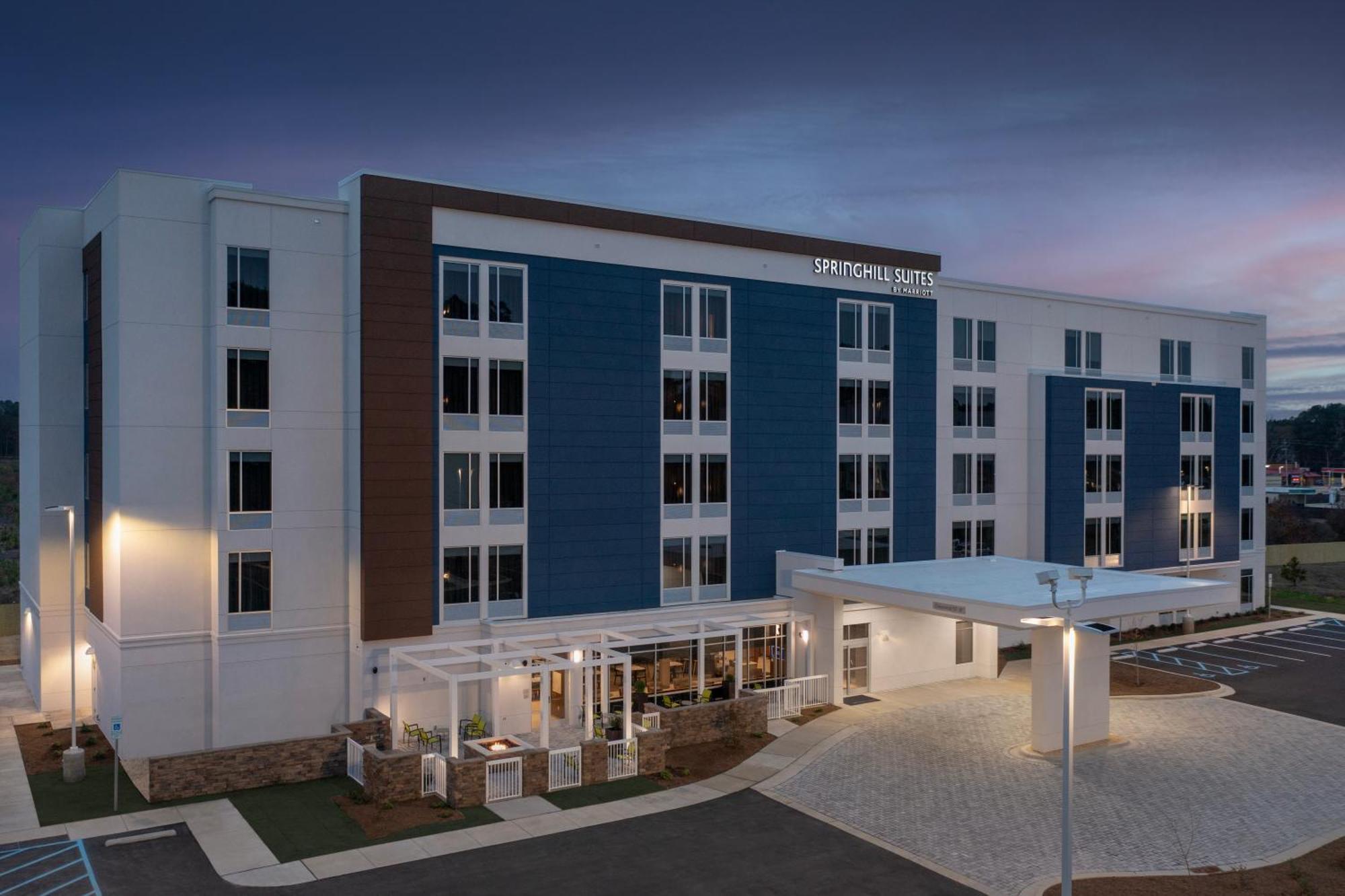 Springhill Suites By Marriott Fayetteville I-95 Екстер'єр фото